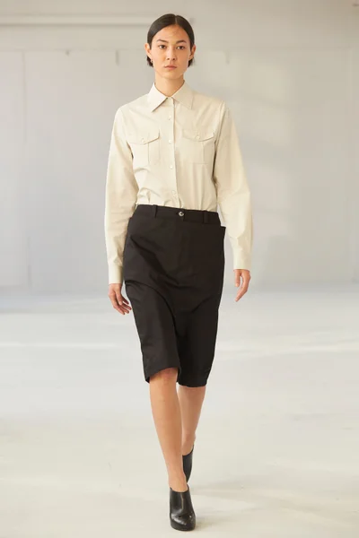 Look 1